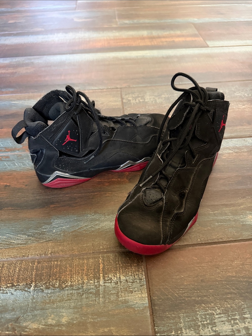 Jordan Kids Black and Red High-Top Basketball Sneakers Size 5.5Y